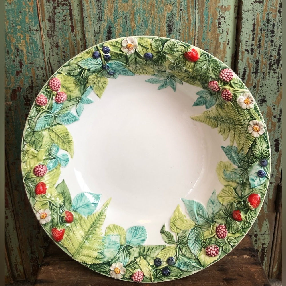 Department 56 15" Handpainted Serving Bowl Raised Berries Leaves Floral - Italy